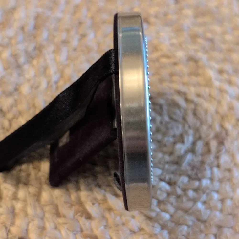 Eddie Bauer elegant round